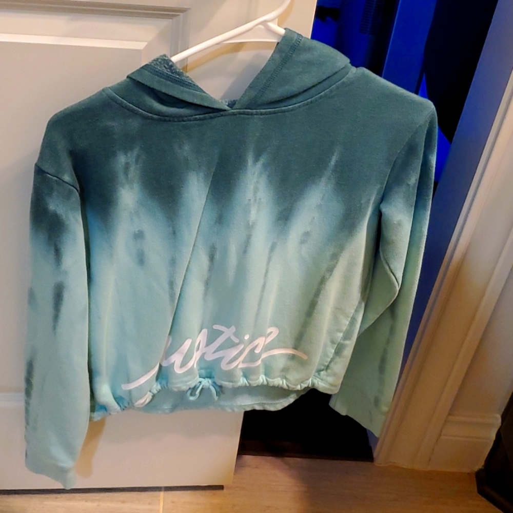 Green tie dye crop hoodie